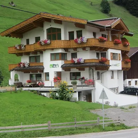 Gruenwaldhof, Gaestehaus Casa de hóspedes *